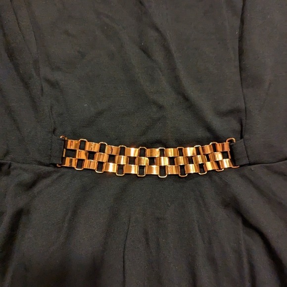 City Chic Black Peplum Tank Top Plus 18 2X Rose Gold Chain Waist Dressy Cute NEW - Picture 2 of 5